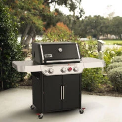 Weber® Genesis® E-325S -Outdoor Grill Shop 35310004 Lifestyle 74057.1642429346