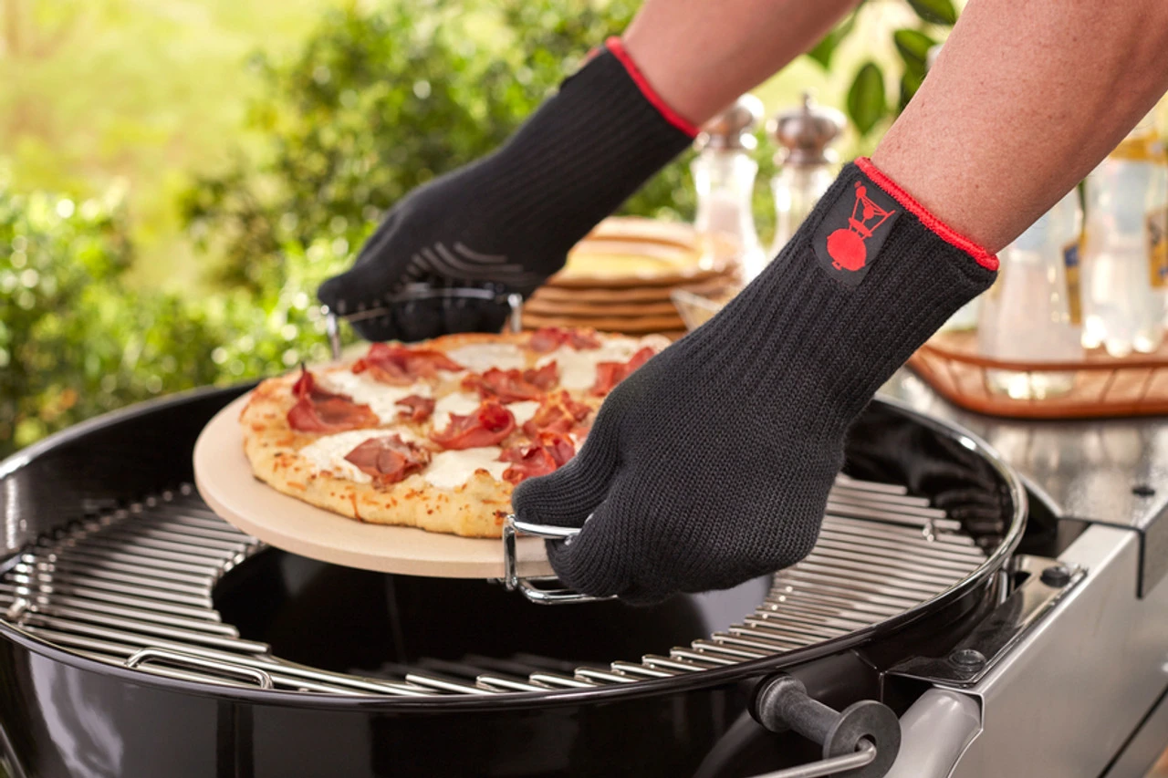Weber® Premium BBQ Gloves L-XL 4 Weber® Premium BBQ Gloves L-XL - Image 2