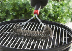 Weber® T Brush (12") 9 Weber® T Brush (12") -Outdoor Grill Shop Cleaning your charcaol BBQ 38928.1652270633
