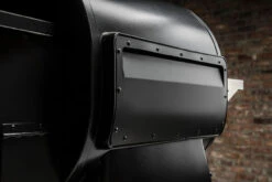 Traeger Timberline 850 Grill With WiFIRE Controller -Outdoor Grill Shop Timberline 850 Lifestyle 01 23190.1646133283