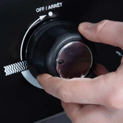 Broil King Crown 410 Gas Barbecue -Outdoor Grill Shop crown knob turn blk panel cf1 1700x1700 41151.1682777243