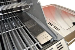 Weber® Summit® E670 GBS -Outdoor Grill Shop weber summit smoker box in situ 1 10231.1626532147
